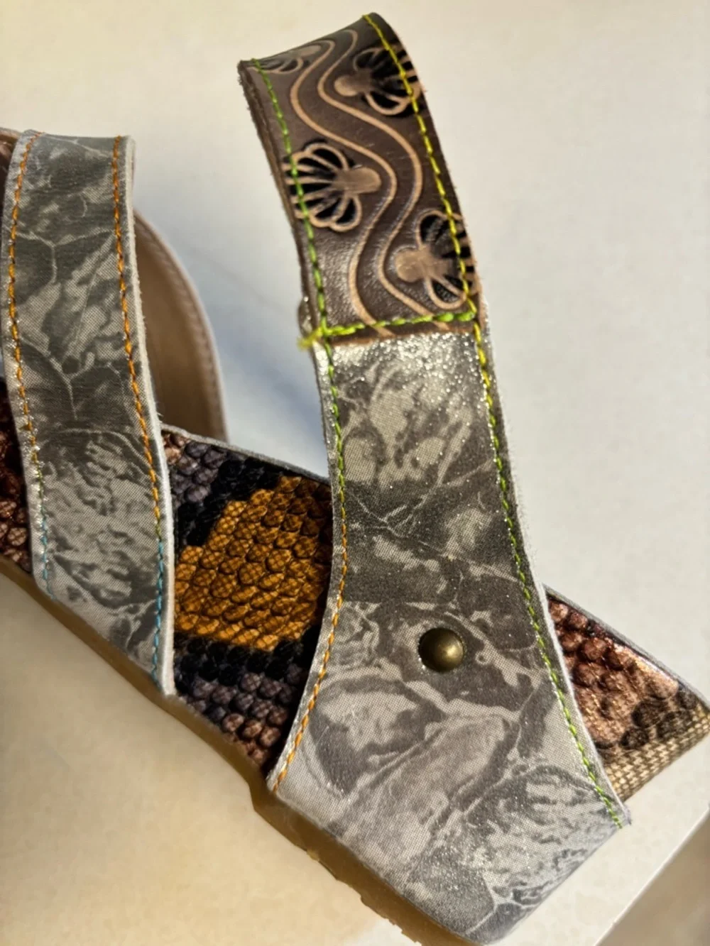 Spring Step L’Artiste Pinriyo Grey Multi Wedge Slide Sandal Silver Snake